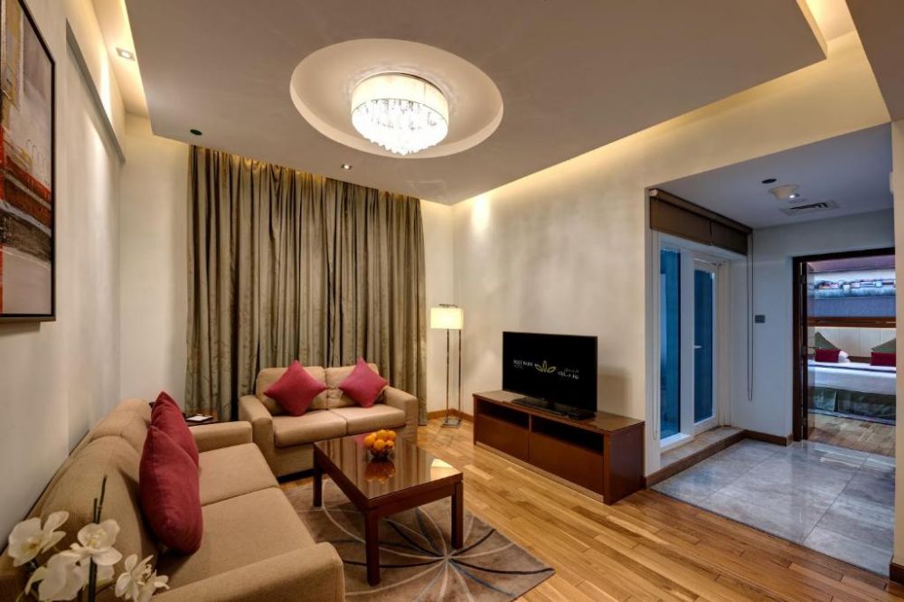 Deluxe 1 Bedroom Suite, Rose Park Hotel Al Barsha 4*