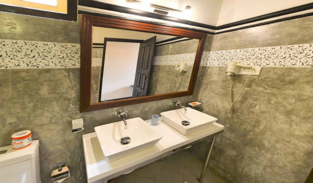 Penthouse Suite Room with Private Swimming Pool, Flower Garden Cabanas 3*
