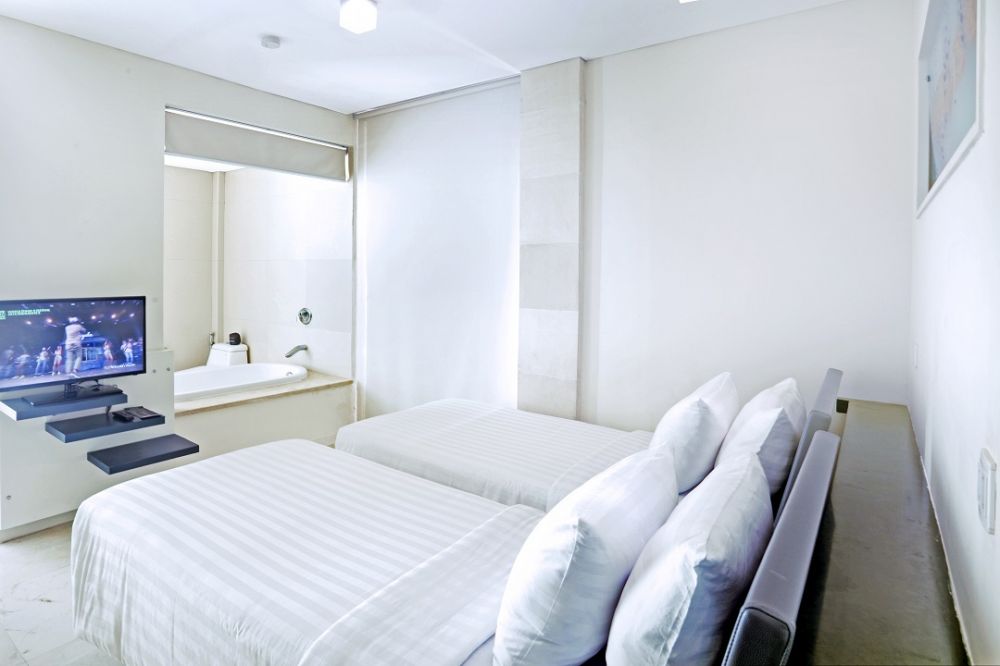 Two bedroom suite, FuramaXclusive Ocean Beach Seminyak 4*