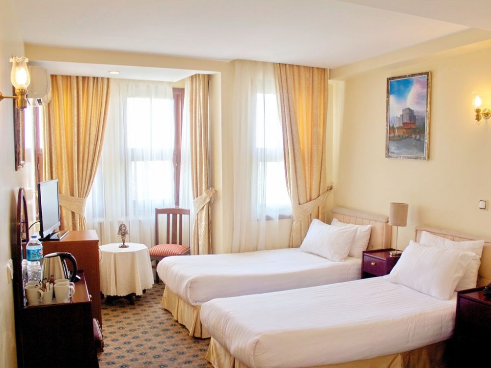 Standard Room, Historia Hotel 3*
