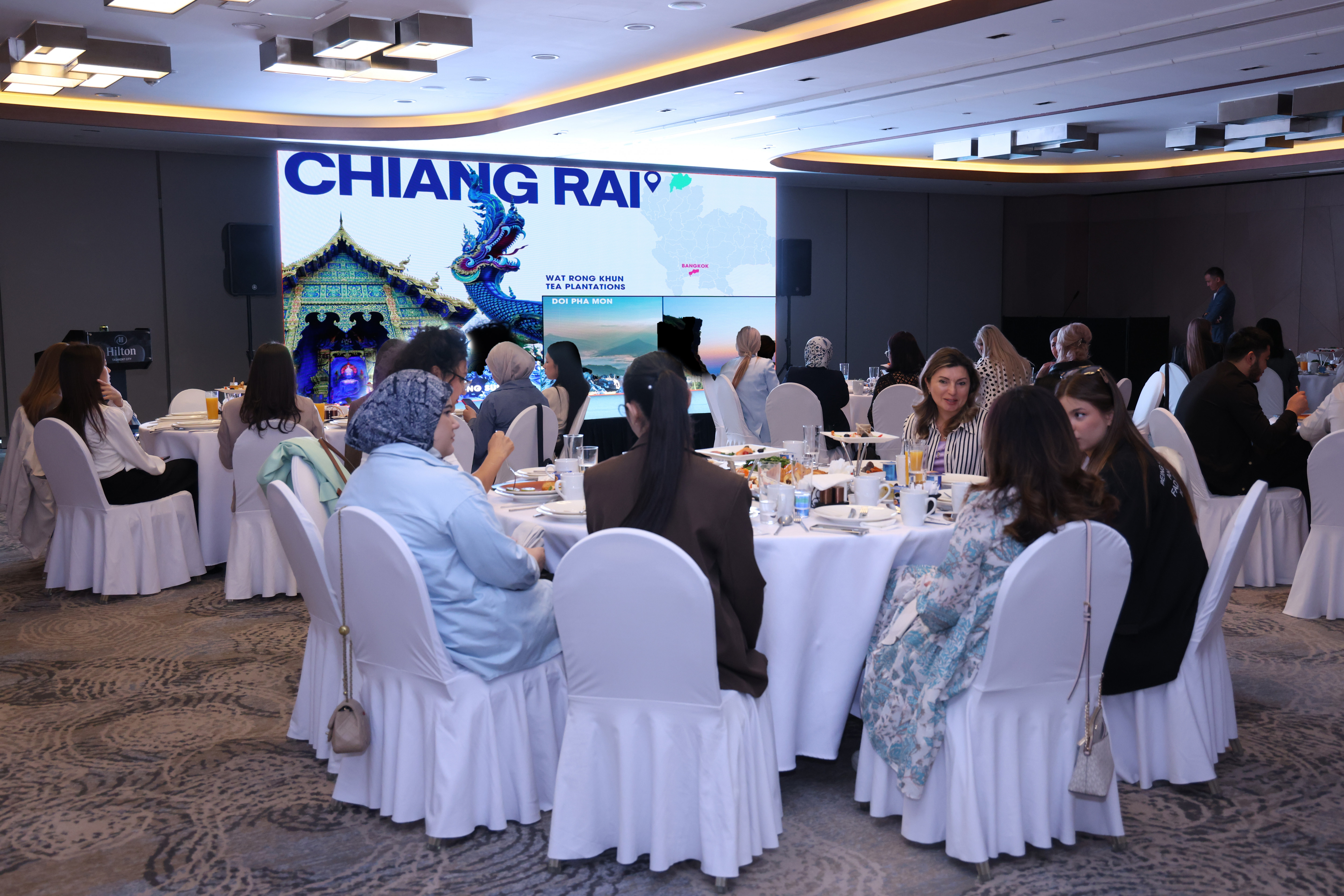 Бизнес-завтрак KOMPAS Touroperator в Ташкенте